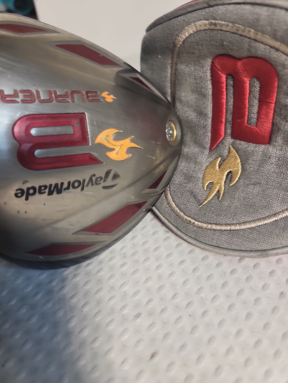 Burner Headcover in Red, Black & Cream - Picture 9 of 16